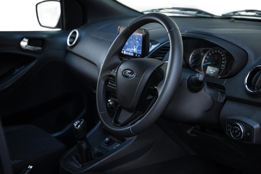 Торпедо Ford Figo Freestyle 2020 года  (фото 26 из 40)